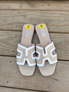 Steve Madden Beige and White Woven Slide Mules - Women’s